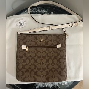 Coach Signature Rowan File Crossbody Bag NWT - EXCELLENT CONDITION!